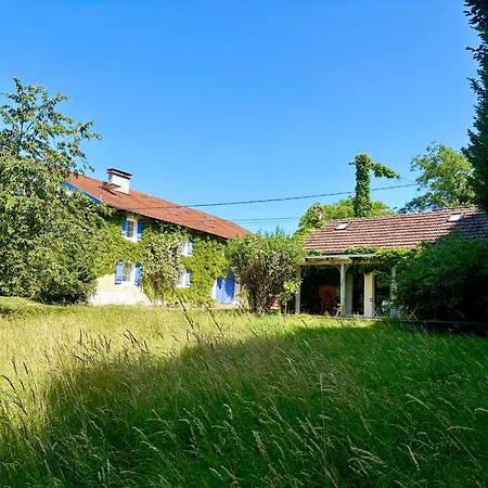 펜션 Et Roulotte Dans Les Vosges 르미르몽