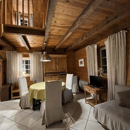 度假居 La Ferme De Mehachamp *