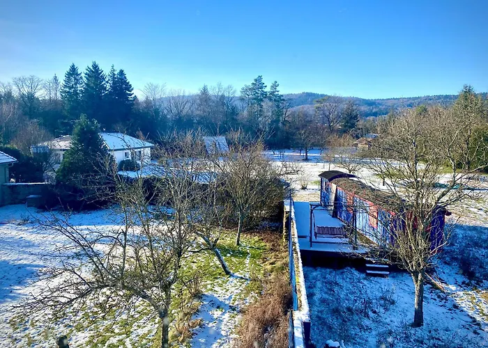 펜션 Et Roulotte Dans Les Vosges *