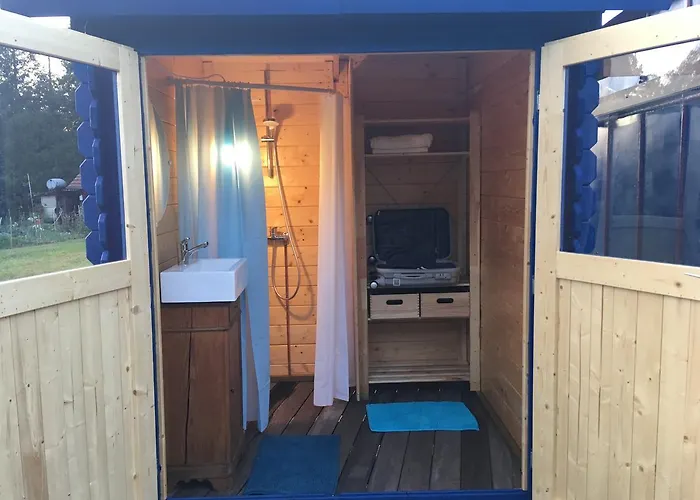 Et Roulotte Dans Les Vosges 르미르몽